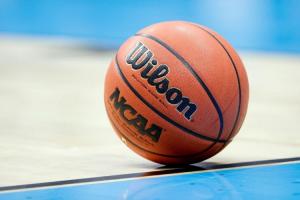特朗普签署行政命令：NCAA运动员最多参赛5年 毕业前仅可转学一次